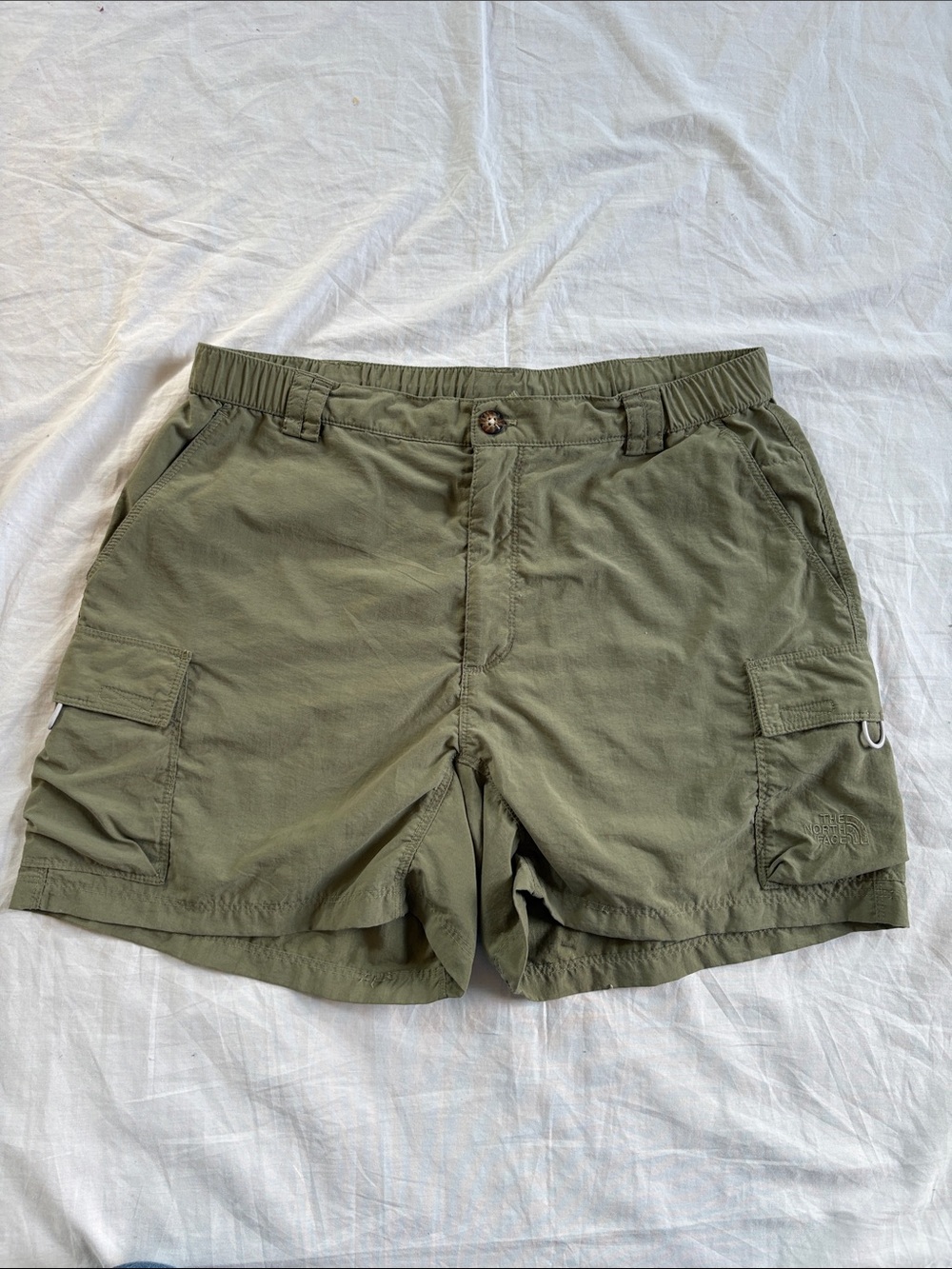 North Face Olive Green Nylon Cargo Shorts Womens Medium
